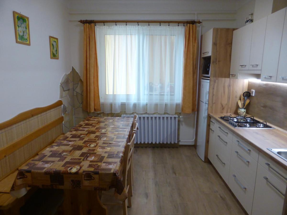 Napfeny Apartman Es Vendeghaz Egerszalók Exterior foto